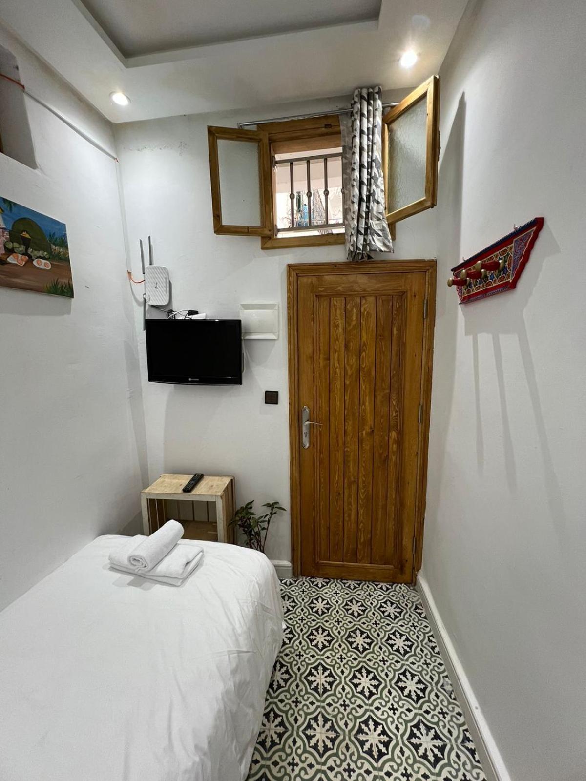 Chambre A La Medina Avec Salle De Bain Prive 丹吉尔 外观 照片
